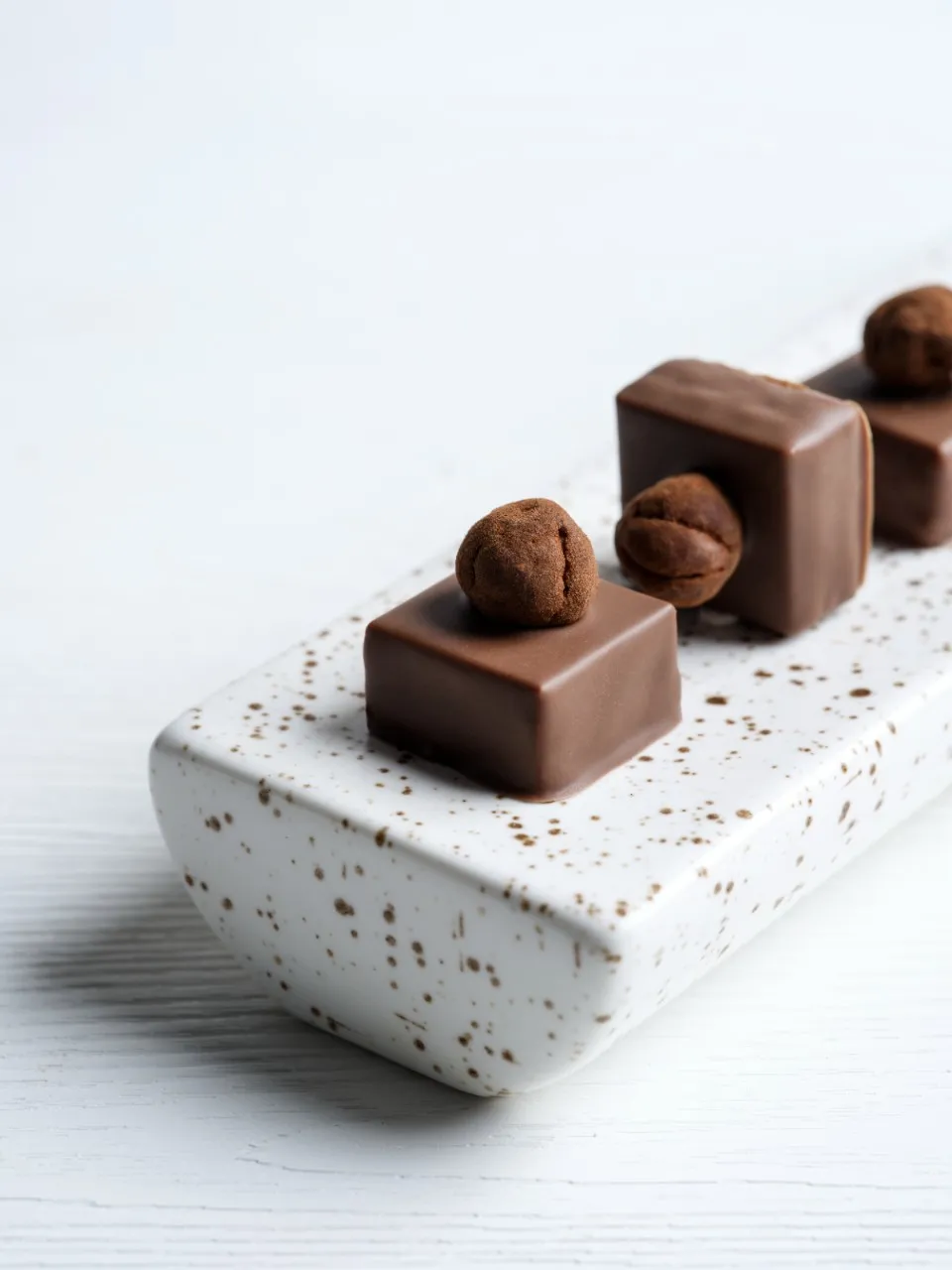 てぃんくる　Dolce Cioccolate Notte C/E Cocoa Dolce Chocolates - New Market Square - Wichita KS, 67205