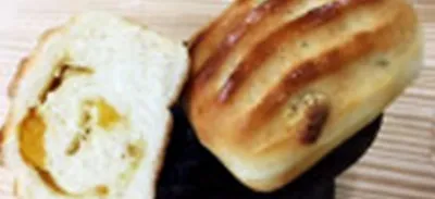 ホワイトチョコとパイナップルのブレッド